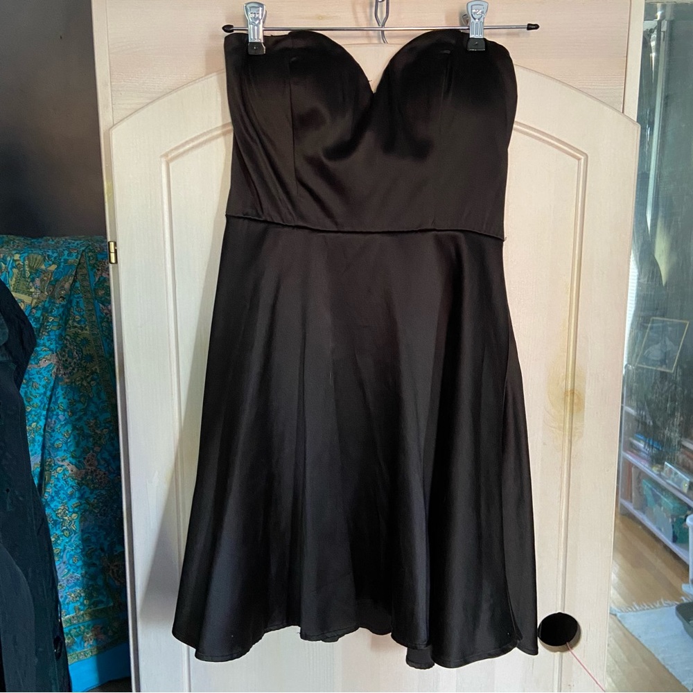 Delia’s little black dress